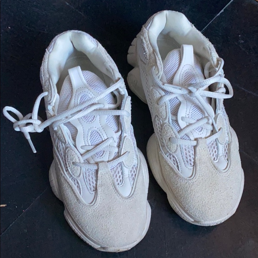 Yeezy Adidas
